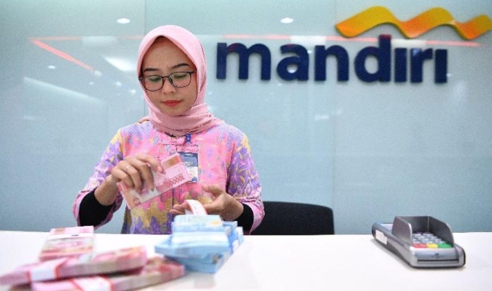 gaji-pegawai-bank-mandiri